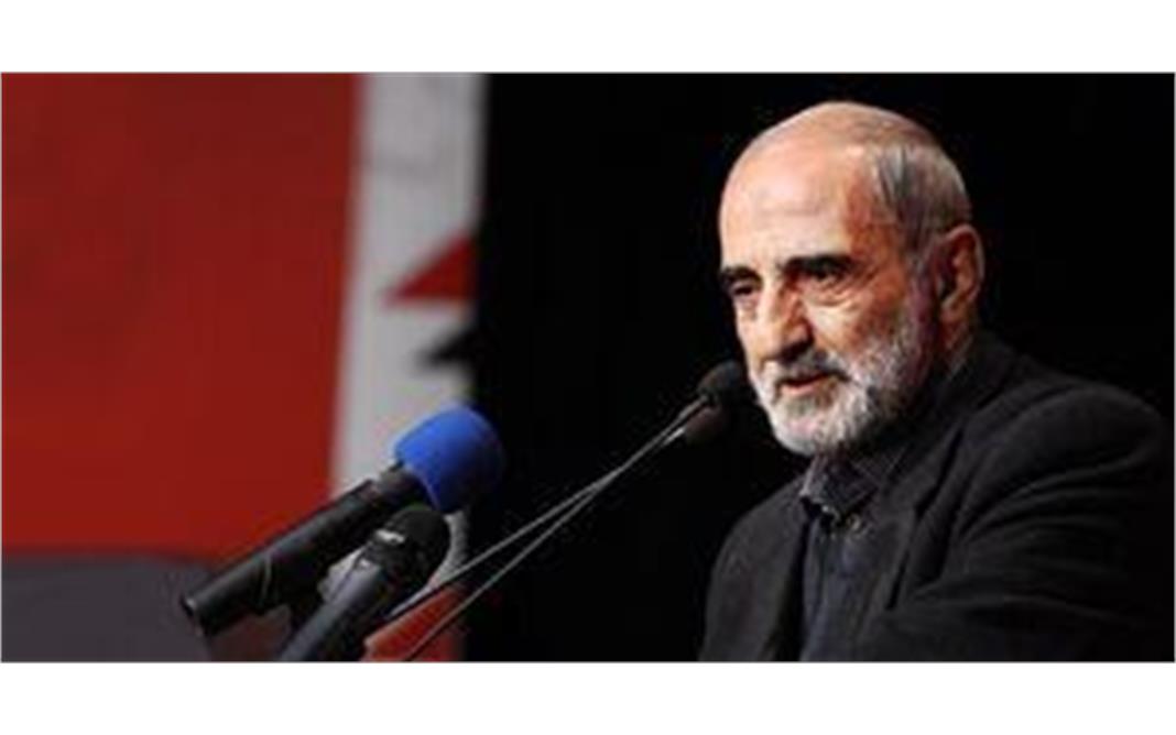 گروسی عامل موساد است به کشور راهش ندهید!